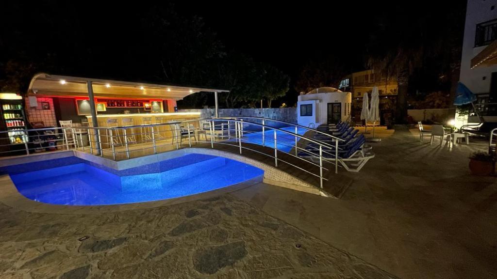Orion Hotel Bitez Eksteriør billede